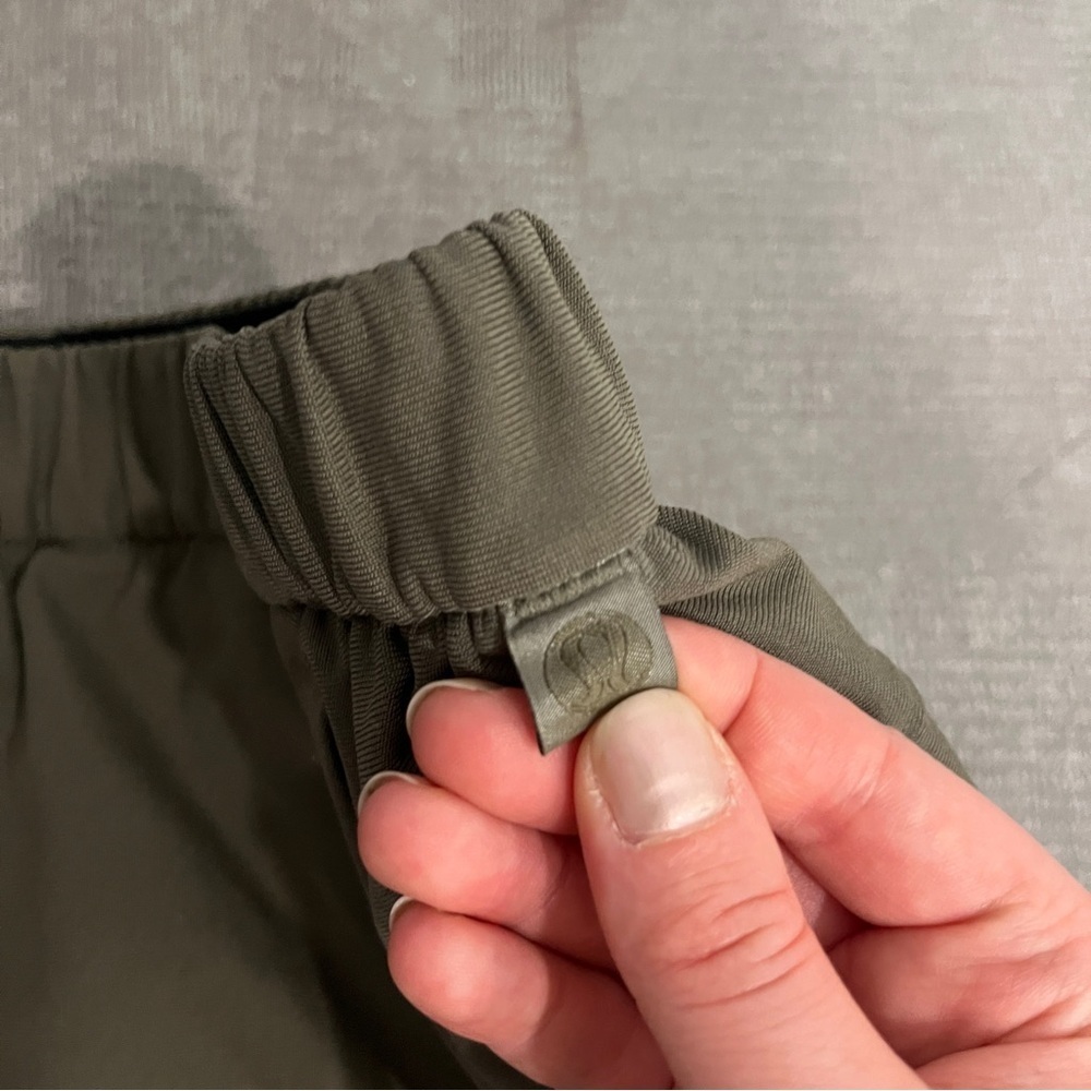 Lululemon Green Elastic Waist Track Pants Size Small - Picture 6 of 8